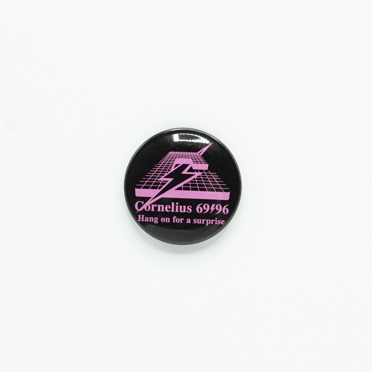 the badge  レコード　バッジ 復刻】69/96 Badge: グッズ｜ワーナーミュージック・ストア