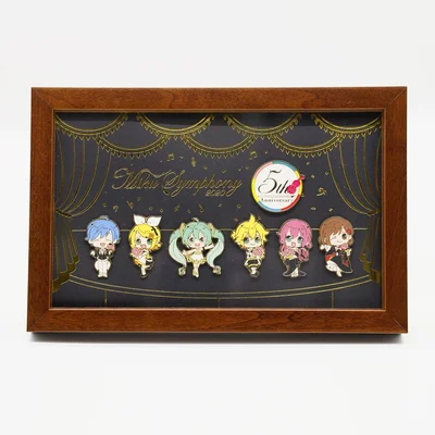 5th Anniversary ピンバッジセット（ゴールド）