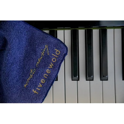 acoustic crewsing hand towel